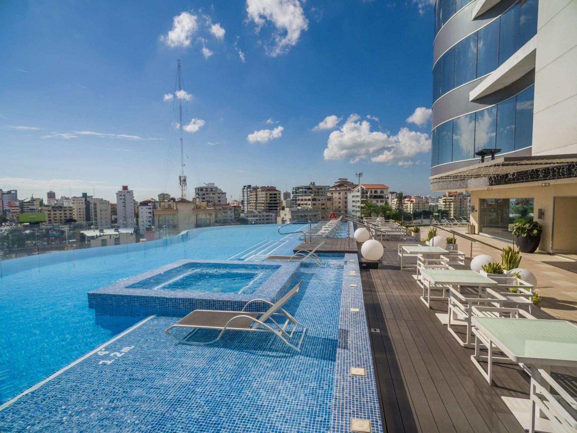 Embassy Suites By Hilton Santo Domingo Exteriér fotografie