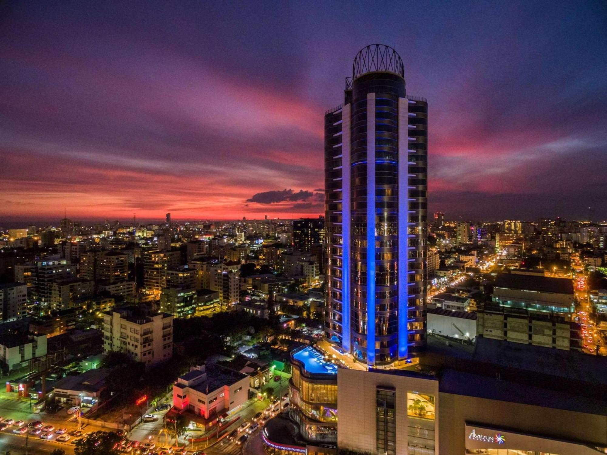 Embassy Suites By Hilton Santo Domingo Exteriér fotografie