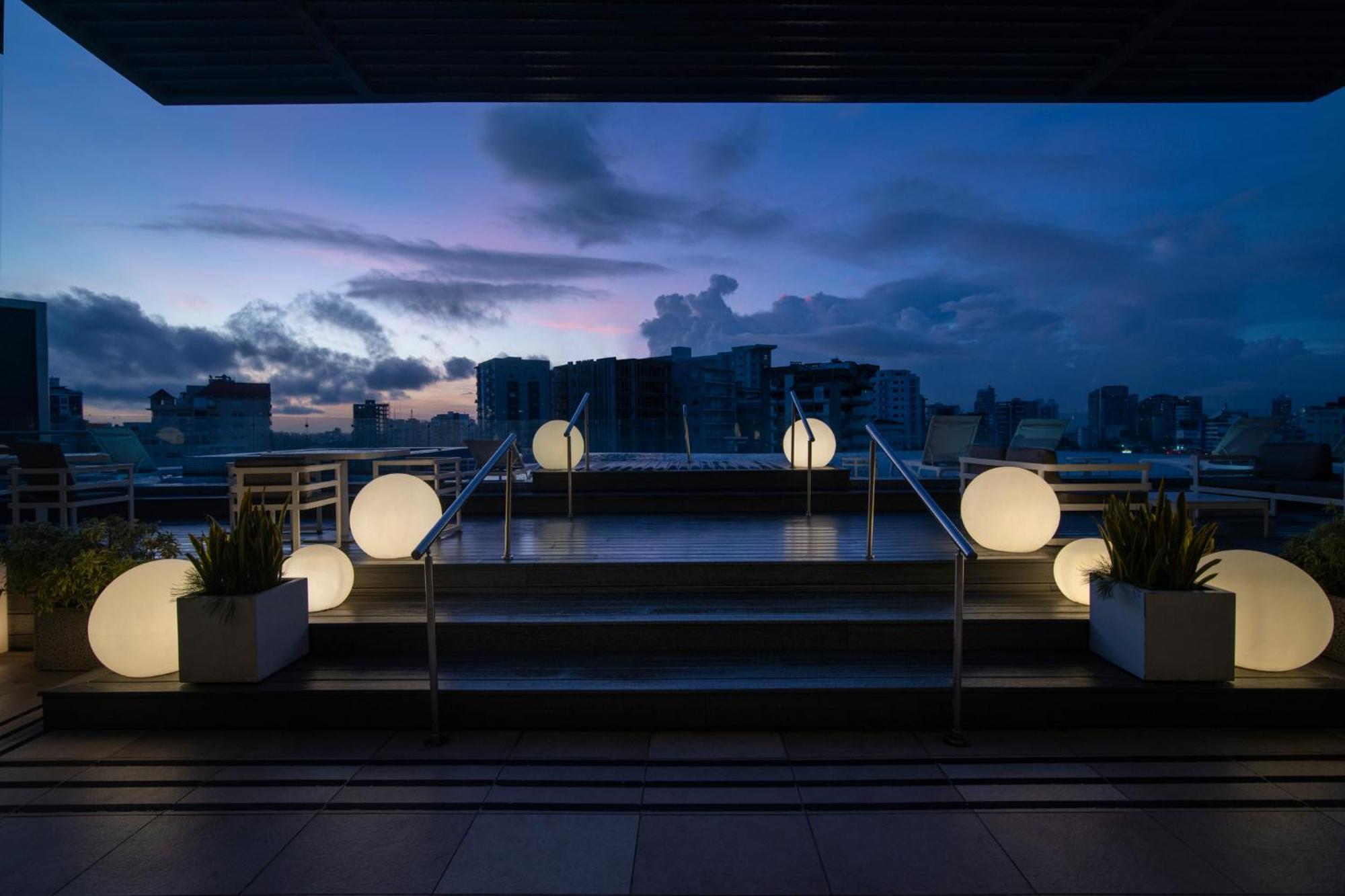 Embassy Suites By Hilton Santo Domingo Exteriér fotografie
