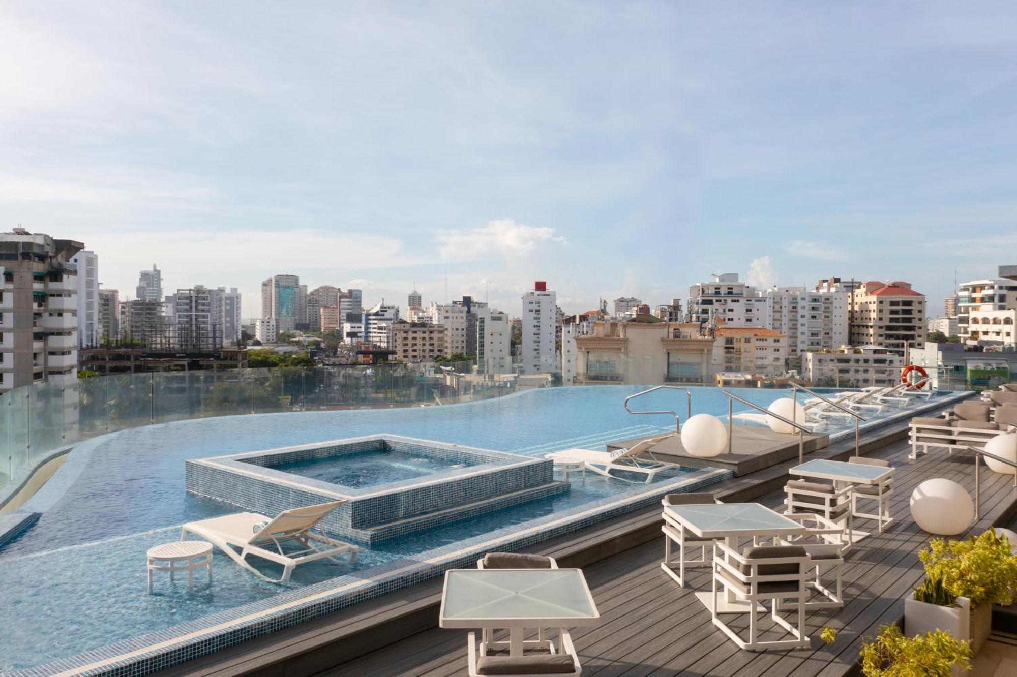 Embassy Suites By Hilton Santo Domingo Exteriér fotografie