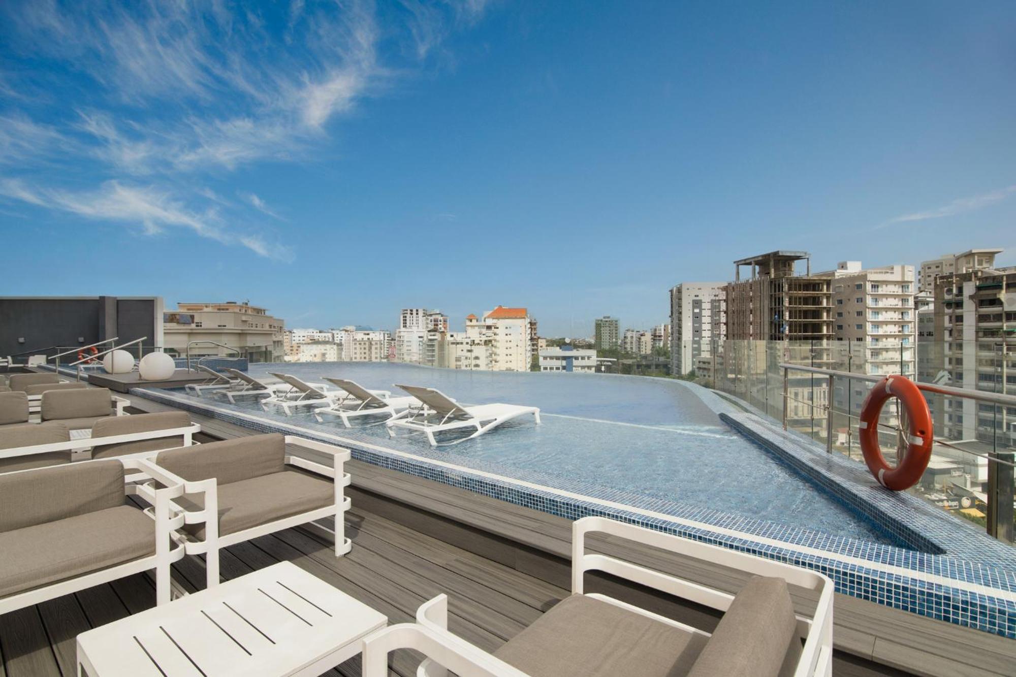 Embassy Suites By Hilton Santo Domingo Exteriér fotografie
