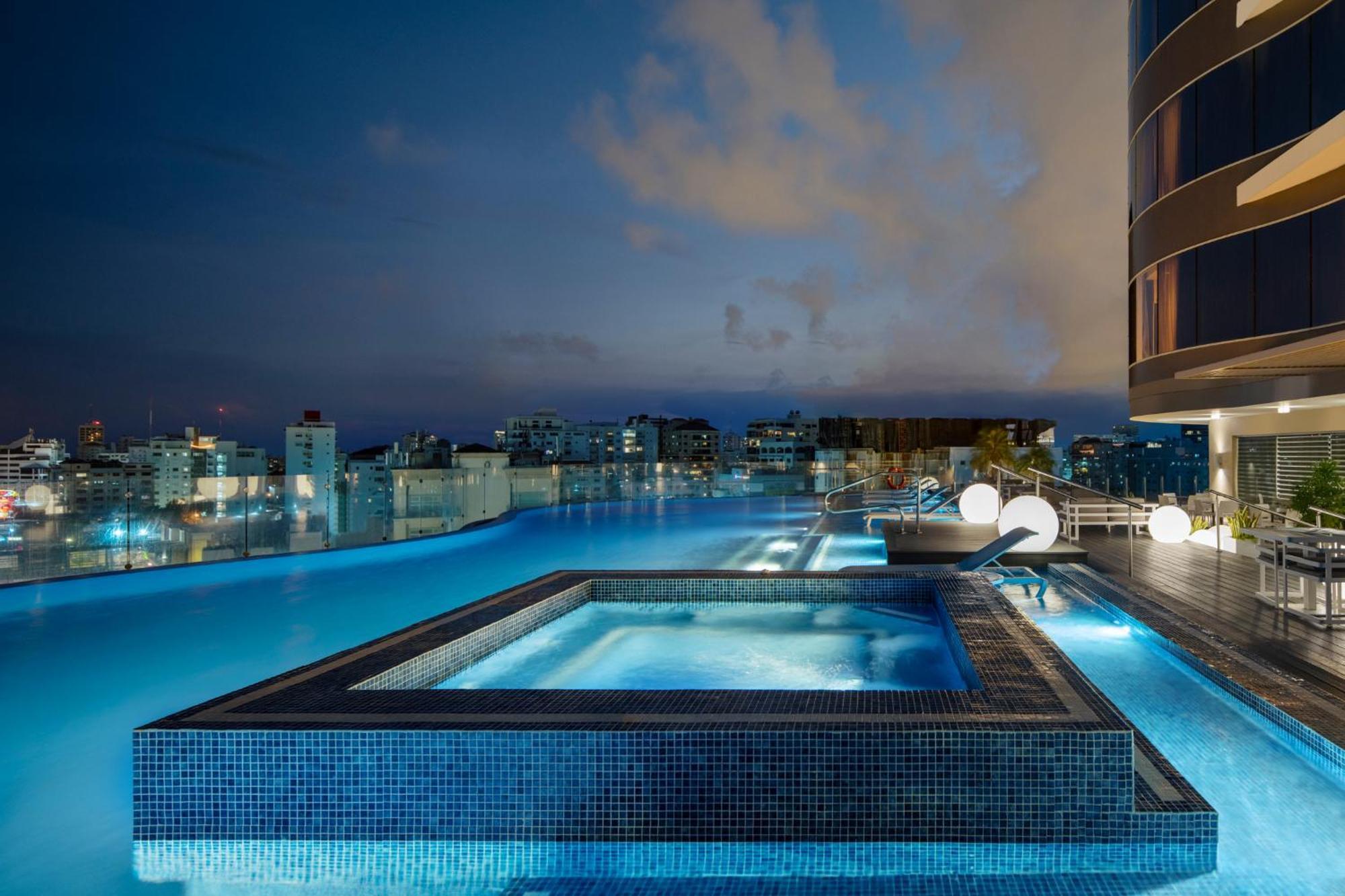 Embassy Suites By Hilton Santo Domingo Exteriér fotografie