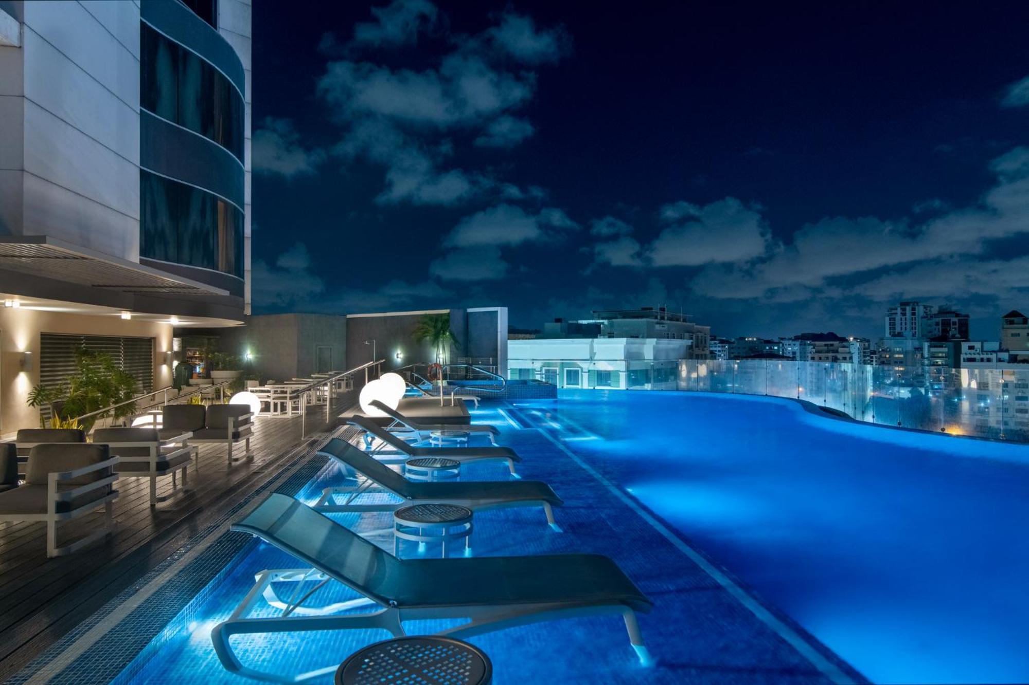 Embassy Suites By Hilton Santo Domingo Exteriér fotografie